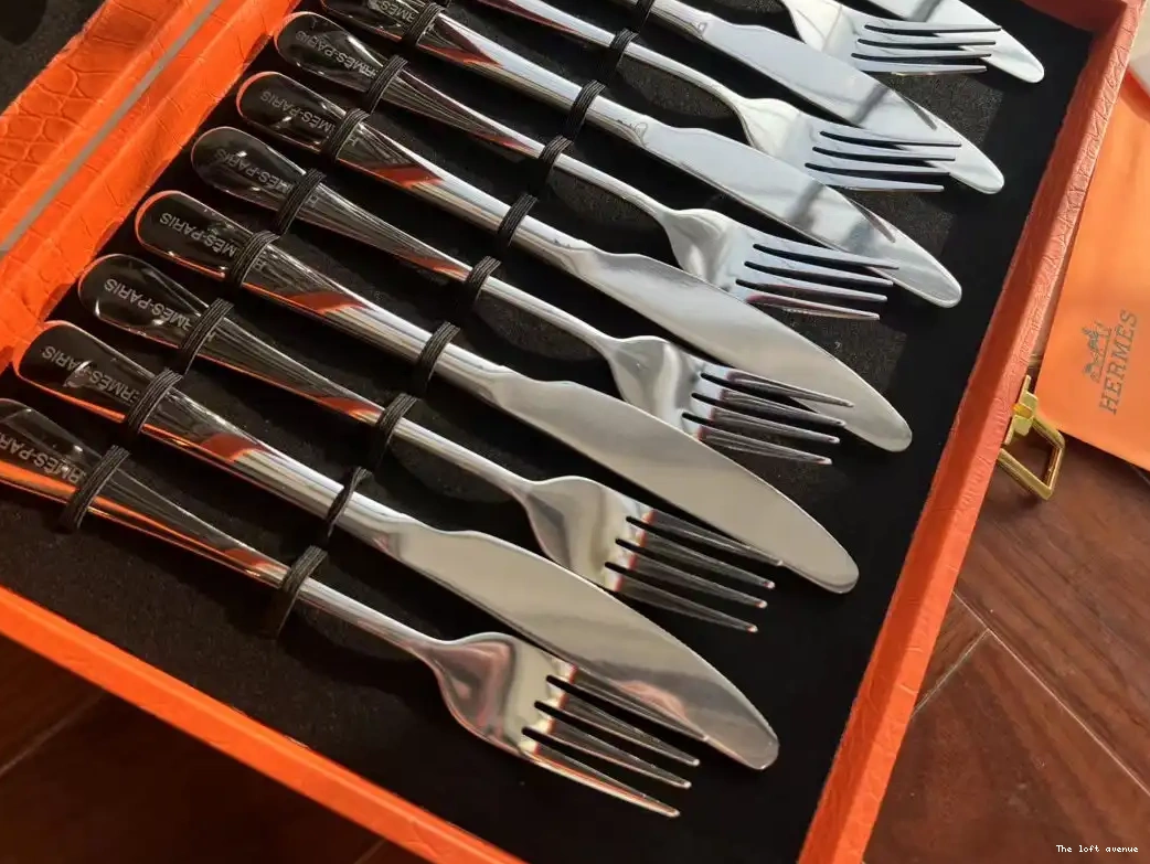 CUTLERY HERMES SET CUSTOM 0627